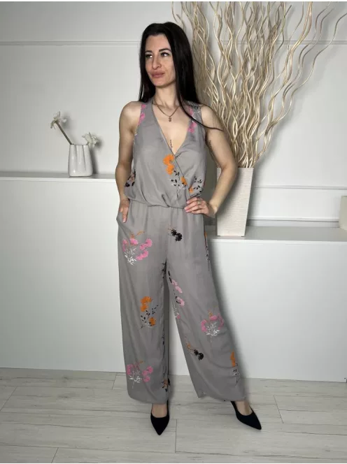 Next (M) Szürke Színes Virágos, Mellnél Átlapolt Patentos, Zsebes Overál