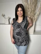 F&F (L) Fekete Fehér Levélmintás Rugalmas Anyagú Felső