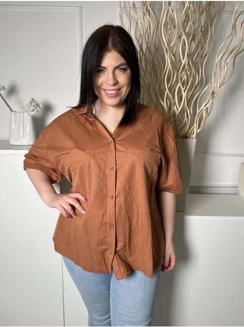 TU (XL) Barna Elől Végig Gombos, Mellnél Zsebes Galléros Felső