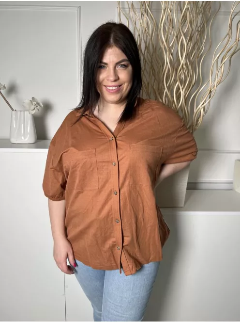 TU (XL) Barna Elől Végig Gombos, Mellnél Zsebes Galléros Felső