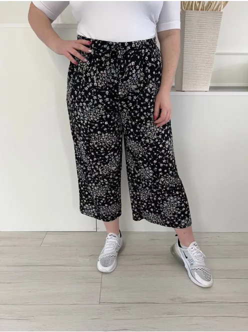 Nutmeg (XL) Fekete Apró Virágos, Derékban Összehúzható Megkötős, Bőszárú Nadrág