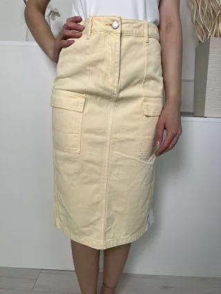   Khost (S) Sárga Elől Gombos, Oldalt Zsebes Hátul Sliccelt Szoknya