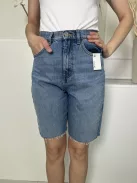 Asos (XS) Kék Elől Gombos, Zsebes Rojtos Aljú, Koptatott Rövidnadrág