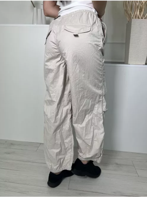 ÚJ H&M (XS) Drapp Derékban Összehúzható, Zsebes Gumis Aljú Nadrág