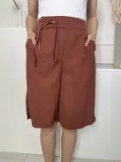 L-Zone (S) Barna Hátul Gumisderekú, Díszmasnis Zsebes, Bőfazonú Rövidnadrág