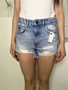 ZARA (S) Világoskék Elől Gombos, Zsebes Szaggatott, Koptatott, Farmer Rövidnadrág