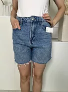 DenimCo (M) Kék Elől Gombos, Zsebes Koptatott, Rojtos Aljú, Farmer Rövidnadrág