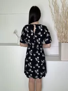 ÚJ Peacocks (M) Fekete Fehér Virágos, Hátul Nyakban Gombos, Derékban Díszöves Csónak Nyakú, Derékban Szabott Ruha