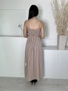 New Look (M) Barna Fekete-Fehér Csíkos, Hátul Darázsolt Mellbe Szivacsos, Derékban Szabott Overál