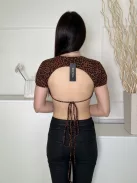 ÚJ Motel (S) Barna Fekete Foltmintás Hátul Nyitott, Megkötős Felső