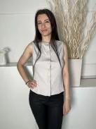 Yozy (M) Szürke Elől Végig Gombos Anyagában Bordázott Felső