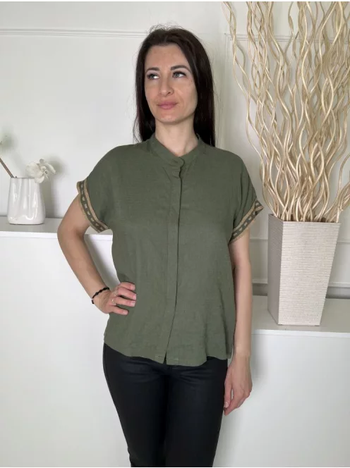 Aggél (M) Zöld Elől Rejtett Gombos, Ujjvégén Arany Díszes 25% Len Alapanyagú Felső