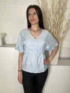 George (M) Világoskék Derékban Gumírozott, V Kivágású Hátul Megkötős, Kerekített Aljú Felső