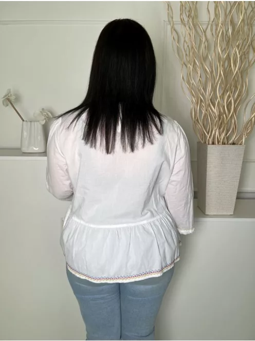 Falmer (XL) Fehér Színes Hímzett Mintás Hátul Nyakban Gombos, 100% Pamut Felső