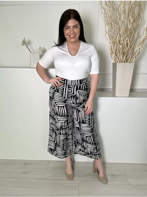 New Look (L) Fekete Fehér Mintás, Hátul Gumisderekú Zsebes, Bőszárú Nadrág