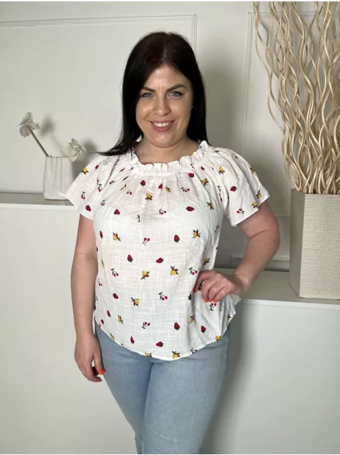 TU (M) Fehér Apró Gyümölcs Mintás, Enyhén Áttetsző Fodros Nyakú, 65% Pamut Felső