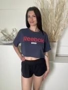 Reebok (M) Sötétkék Mellnél Feliratos, 100% Pamut Kerek Nyakú, Rövid Fazonú Felső