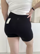 Primark (M) Fekete Anyagában Bordázottt, Gumisderekú Rugalmas Anyagú Rövidnadrág