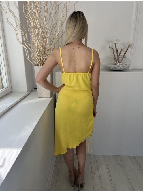 I Saw It First (S) Kanárisárga Ejtett Nyakú, Pántos Oldalt Húzott, Díszmegkötős Ruha