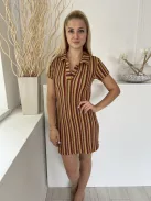 Urban (S) Bézs-Barna-Sárga Anyagában Csíkos V Kivágású, Kötött Ruha