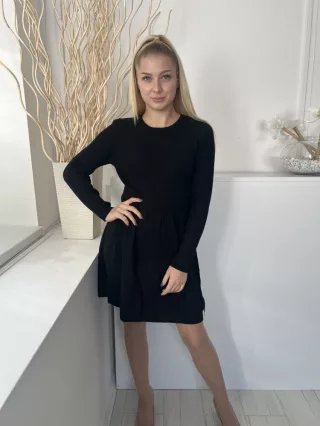   Primark (S) Fekete Anyagában Bordázott Kerek Nyakú, Gépikötött Ruha