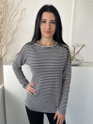   Emery Rose (M) Fekete-Fehér Csíkos, Csónak Nyakú Enyhén Áttetsző Felső