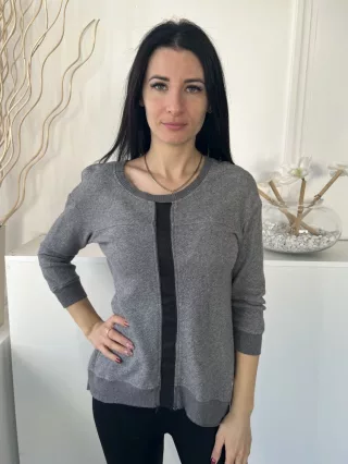   Wilt (XS) Szürke Elől Fekete Díszcsíkos, Kerek Nyakú Belül Enyhén Bolyhos, Kötött Felső