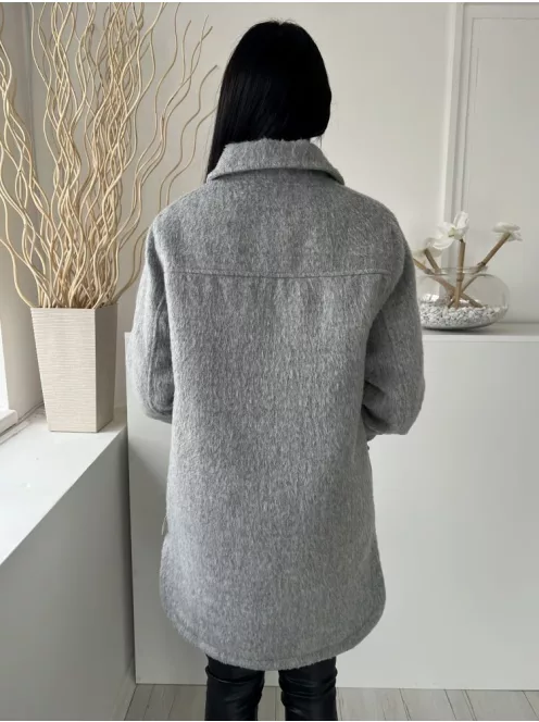 F&F (M) Szürke Elől Gombos, Zsebes Mellnél Zsebes, Anyagában Szőrös Kabát