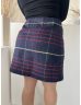  Avenue (L) Sötétkék Sárga-Piros Kockás, Oldalt Cipzáros Szatén Nélésű, Enyhén Szőrös Anyagú Szoknya