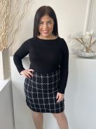 Et Vous (L) Fekete Fehér Kockás, Oldalt Cipzáros Buklé Anyagú Szoknya