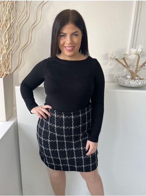 Et Vous (L) Fekete Fehér Kockás, Oldalt Cipzáros Buklé Anyagú Szoknya