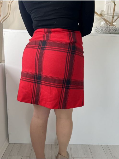 Hobbs (L) Piros Fekete Kockás, Oldalt Cipzáros Szatén Bélésű Szoknya