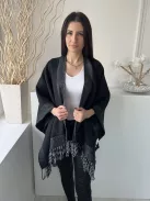  (M) Fekete-Szürke Rojtos Szegélyű Kapocs Nélküli Poncsó