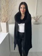 Linea (M) Fekete Szőrme Galléros Kötött Poncsó