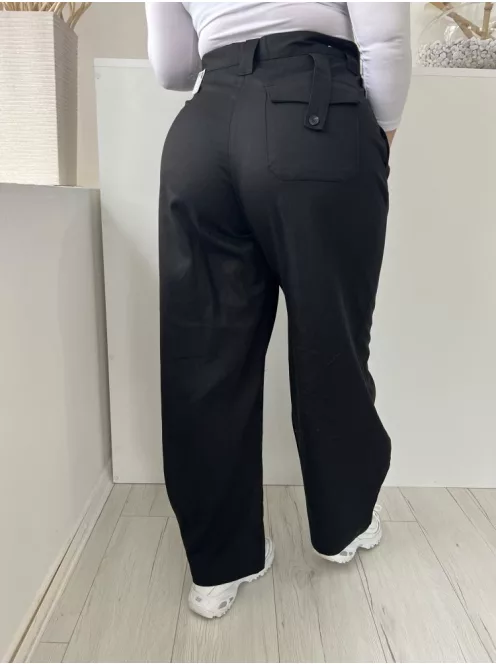 Bershka (L) Fekete Elől Gombos, Zsebes Övtartós, Bőszárú Nadrág