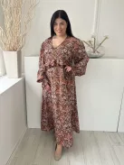 Boohoo (XL) Színes Mintás V Kivágású, Fodros szegélyxű Buggyos Ujjú Ruha