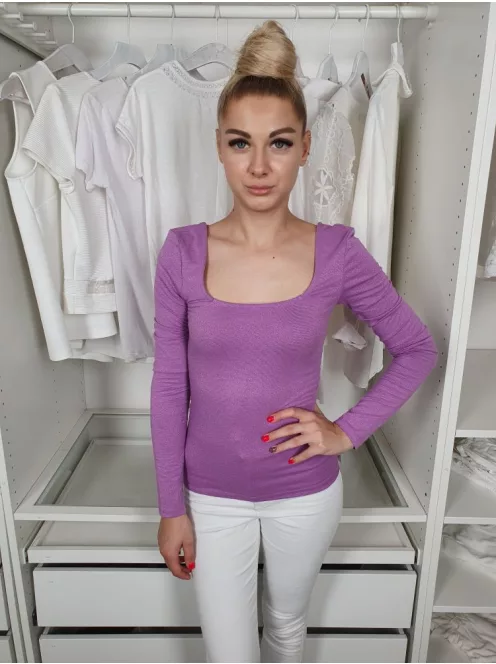 C&A (S) Lila Anyagában Csillogó Szálas Kockakivágású, Vékony Gépi Kötött Felső